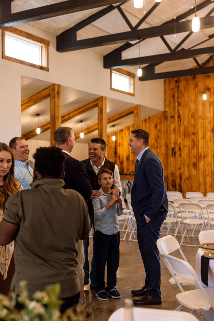 4:24 PMClaude responded: Groom laughing with wedding guests after ceremony at Diamond B Weddings — Kalispell Montana wedding photographer — Stacy Edwards Photography 🤍Groom laughing with wedding guests after ceremony at Diamond B Weddings — Kalispell Montana wedding photographer — Stacy Edwards Photography
